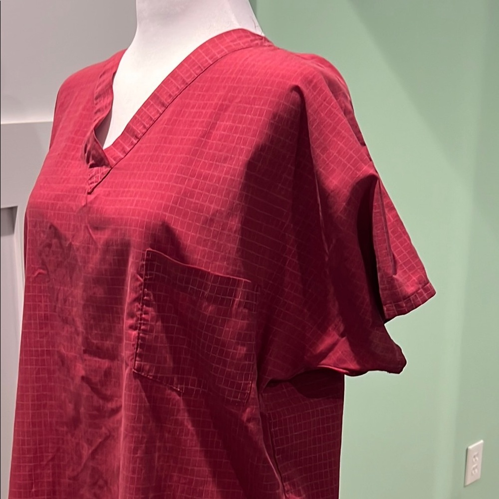 Tafford Deep Red V-Neck Scrub Top. Size M